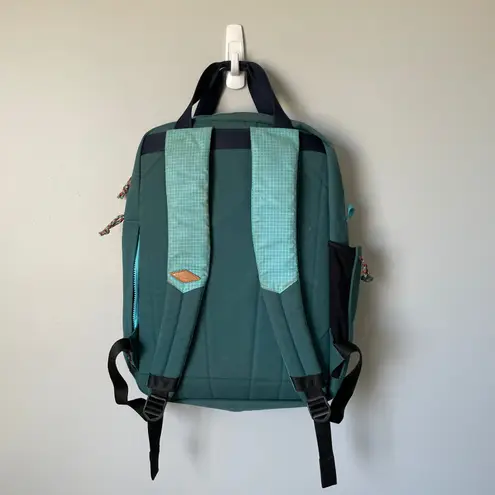 Merrell Teal Blue Backpack Pockets Storage Outdoor Adventure Daypack