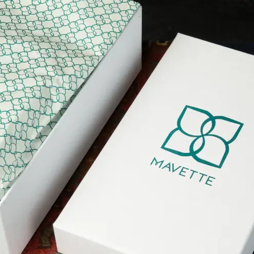 Mavette Fiona Chunky Heel Loafers Black Leather Size 8.5