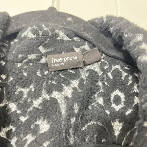 Free Press CLOTHING Black /White Blazer Size S EUC