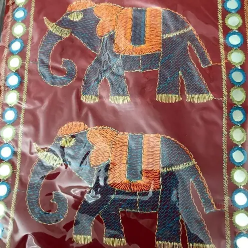 Cross Body Red Embroidered Elephant Boho Hand Bag NWT Hippie Festival