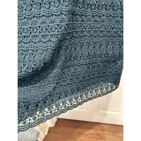 Loft  Jewel Tone Green‎ Lace Overlay Sheath Dress Size 8