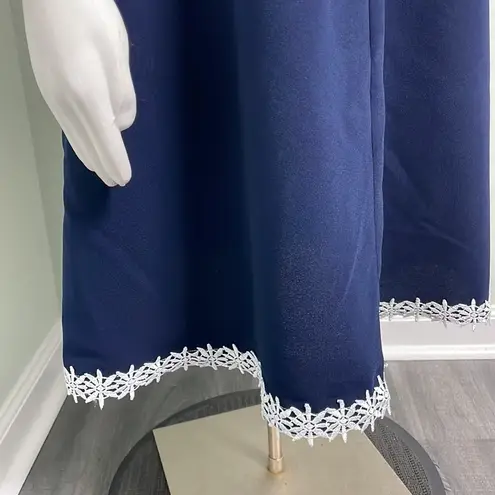 Nanette Lepore  Sleeveless Navy Blue Swing Dress with White Flower Trim size 8