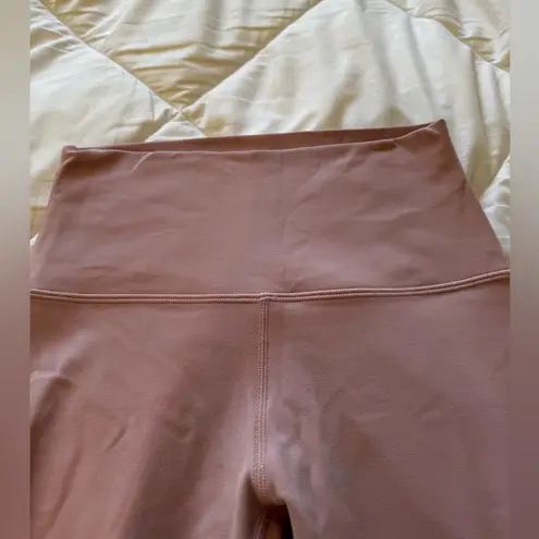 Lulu Lemon Align HR 25” Legging Size 4 in Vitapink