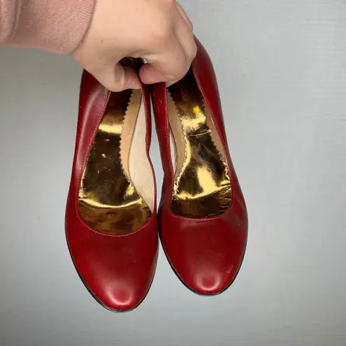 Vero Cuoio Designer Rosa Rosa Red Leather Stiletto Heel Pumps Made in Italy Size 38