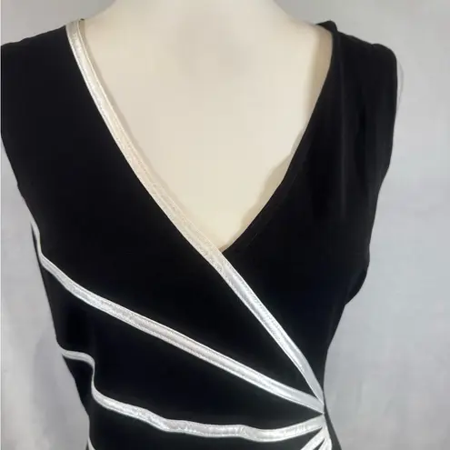 Connected Apparel  black and white form flattering dress size 10 - Image 3