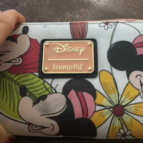 Disney Loungefly Minnie Mouse Floral Wallet retired