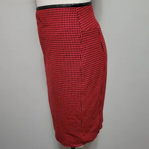 EXPRESS  red and black faux leather trim houndstooth pencil skirt size 2