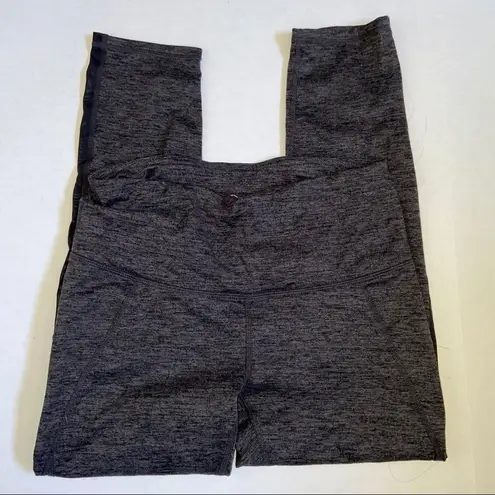 Gaiam gray and black leggings