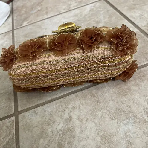 CEM NWT Beaded Evening Bag Purse Taupe Gold Floral Embellished Clutch UNIQUE Tan