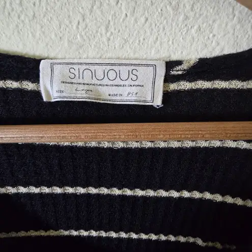 Sinuous Striped Waffle Knit Long Sleeve Top Flowy Hem Black Cream Size Large