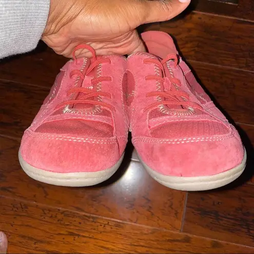 Earth Origins  Carly Nubuck and Mesh red 10W shoes