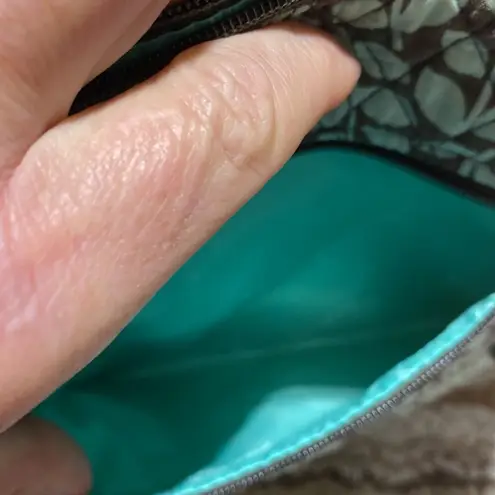 Vera Bradley  Crossbody Hipster Shower Vines​​​