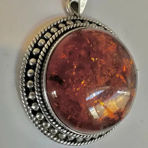 Amber Gemstone Pendant ā 925 Sterling Silver Setting, Natural Baltic Amber Jewel