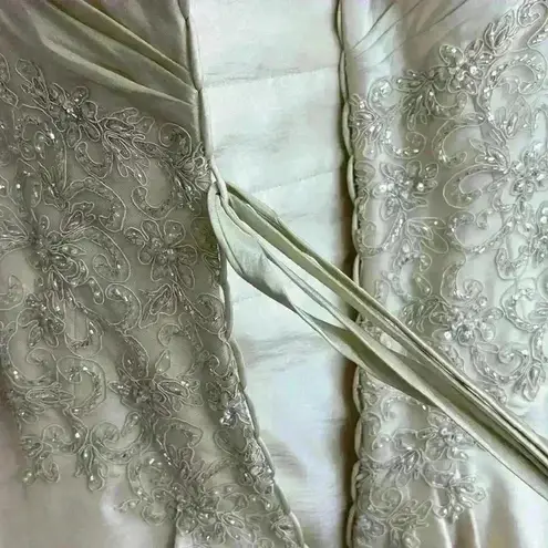 NWT Sophia Tolli gown Gold Size 8