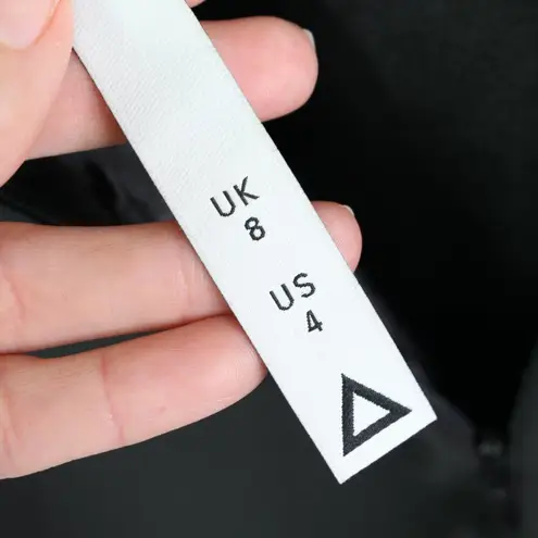 AQ/AQ AQAQ Shatter Cutout Halter Knee Length Dress Black Size 4