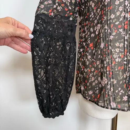 Rebecca Taylor ‘Lyra’ Red Floral Black Lace Pintuck Silk Blouse Women’s Size 00