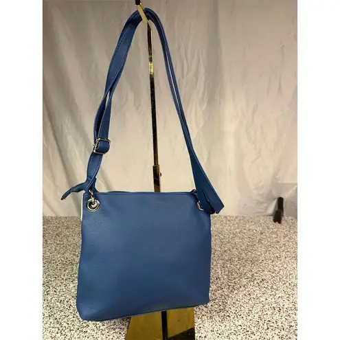 Rosetti Women's Navy Blue & Cream Striped Crossbody Bag