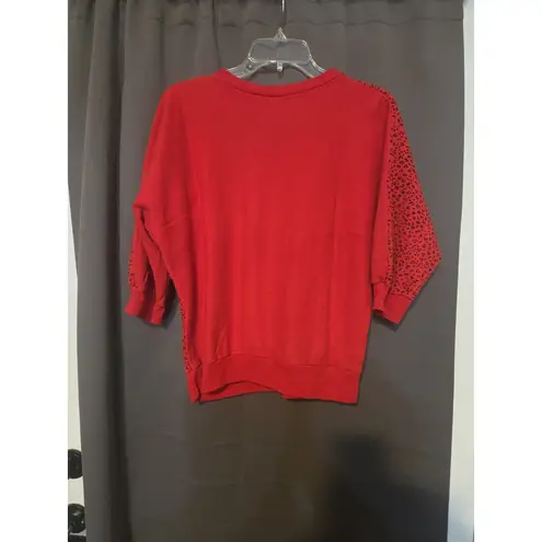 New York Knitworks Red Cheetah Sweatshirt, Leopard Print Top, Women's Medium