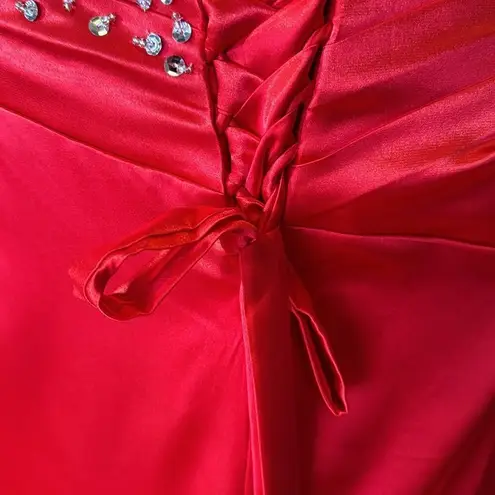 Women’s Red Mermaid Fit Corset Back Prom Party Dress Silver Beading Size 8 *READ