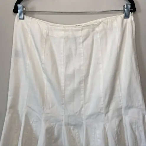 Ralph Lauren  White Cotton Denim Mermaid Trumpet Pleated Skirt Size 8 Medium