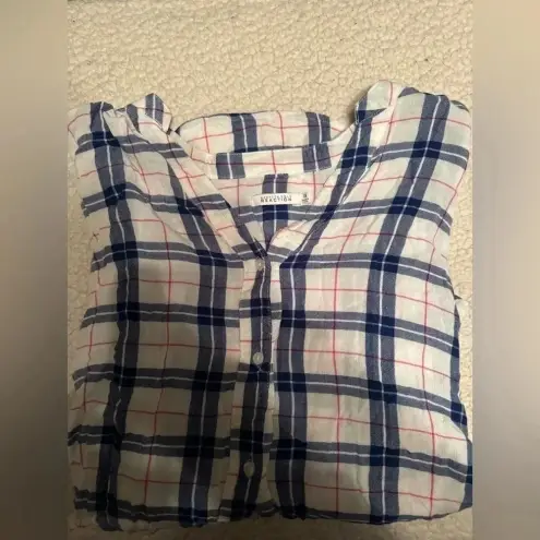 Kenneth Cole  Reaction Women’s XL Plaid Button up high low, v‎ neck shirt