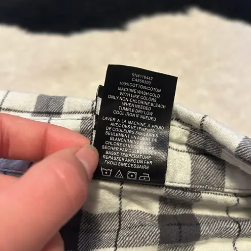 Broken Promises Cropped Flannel