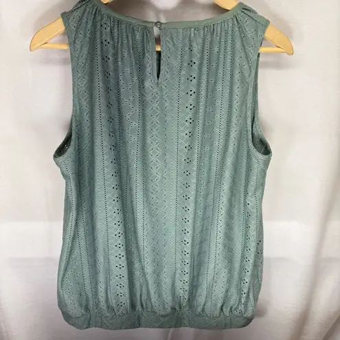 Grace Karin Green Pleated Sleeveless Blouse with V-Neck