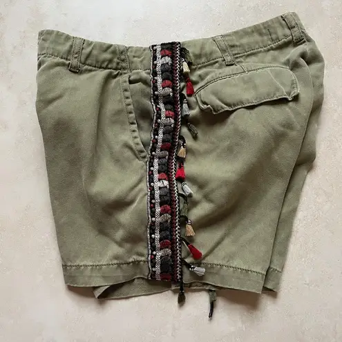 ZARA  Green Woven Embroidered Tassel Shorts Size 4