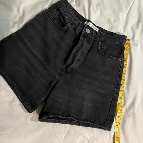 ZARA Mom Denim Shorts High Rise Size 4