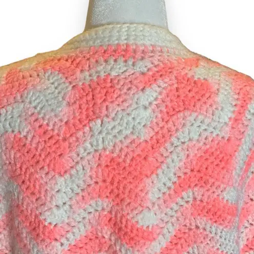 Vintage Hand Knit Chunky Knit Poncho Cape White Light Pastel Pink Zig Zag Stripe