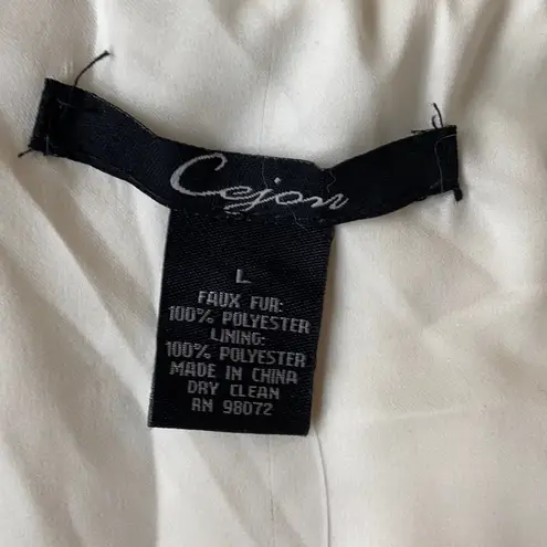 Cejon Macy’s NWT Faux Fur White Super Soft Zipper Plush Vest Mock Neck Size L Size L