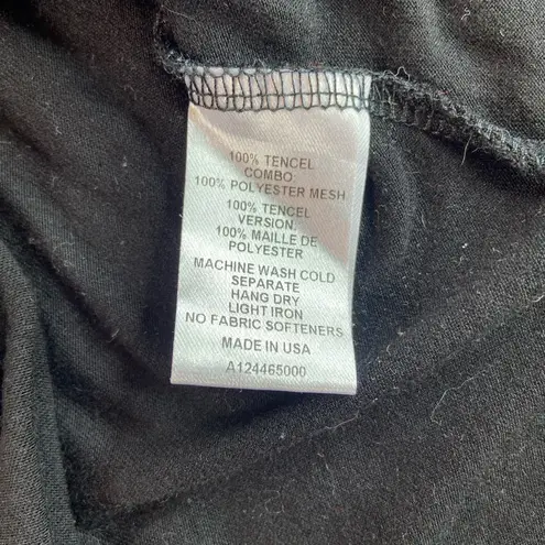 Nesh Tee shirt sheer v neck & upper arm long sleeves Shirt tail round Hem‎ small Black