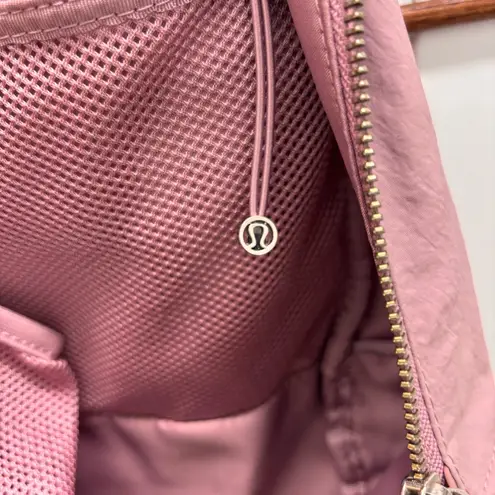Lululemon  Mini Backpack Purplish Pink Multipocket - Image 9