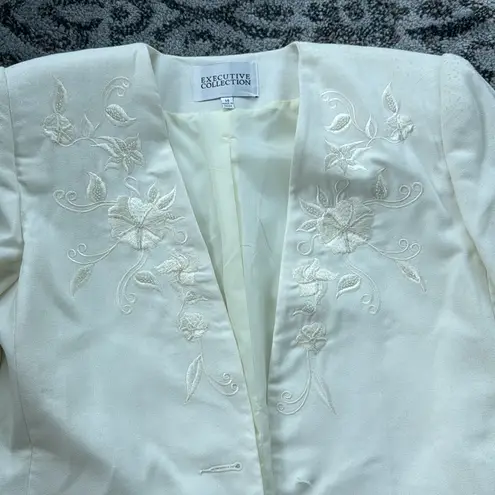 Vintage Executive Collection Blazer & Skirt Set Cream 14