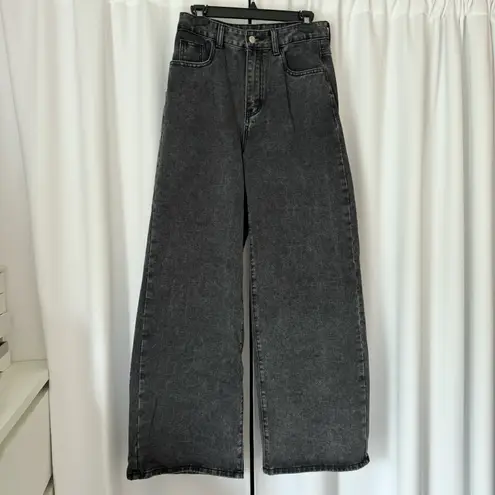 SheIn Dark Gray High Waisted Baggy Wide Leg Y2K Oversized Jeans Size Medium