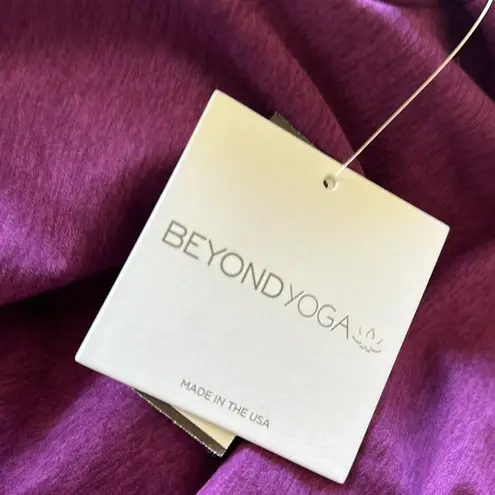 Beyond Yoga NWT Spacedye Captivating Turtleneck Pullover Color Aubee XL