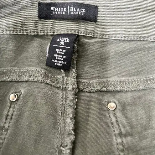 White House | Black Market  Utility Slim Ankle Olive Glitz  Jean Size 0