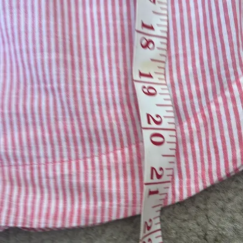 HD in Paris Anthropologie French pink white seersucker sleeveless button down S