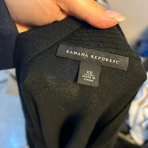 Banana Republic  BLACK SILK AND RABBIT HAIR BOW SWEATER