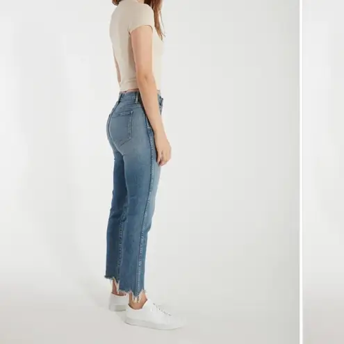 3x1 NWT $245  W3 31 Straight Authentic Crop Jean