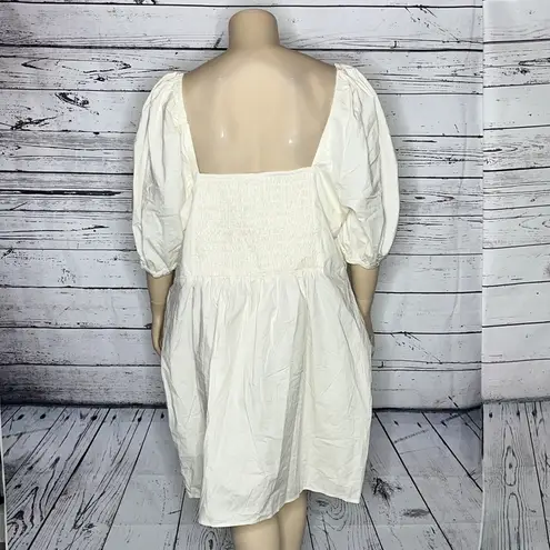 Fashion to figure NWT Size 4 Ivory Cut-Out Puff Sleeve Embroidery Dress
