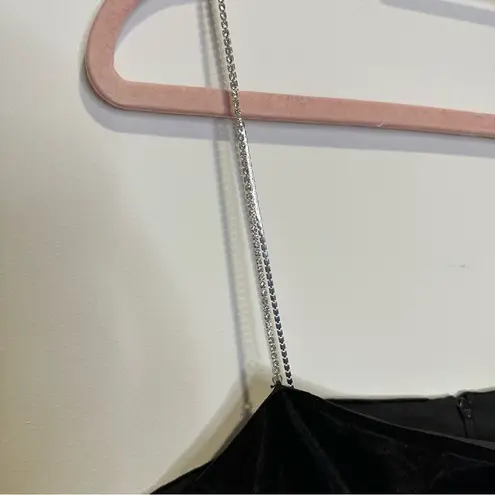 House of Harlow NWT  1960 velvet mini dress with rhinestone straps size medium