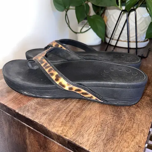 Vionic High Tide Cheetah Print Thong Platform Wedge Flip Flop Sandal Size US 11