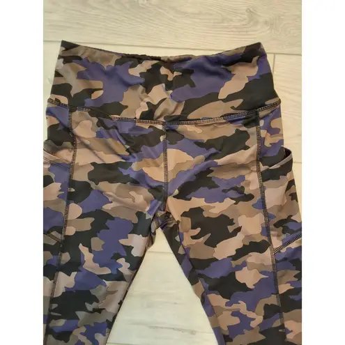 Ali Active Size M Womens Camouflage Black Purple Tan Leggings Size M