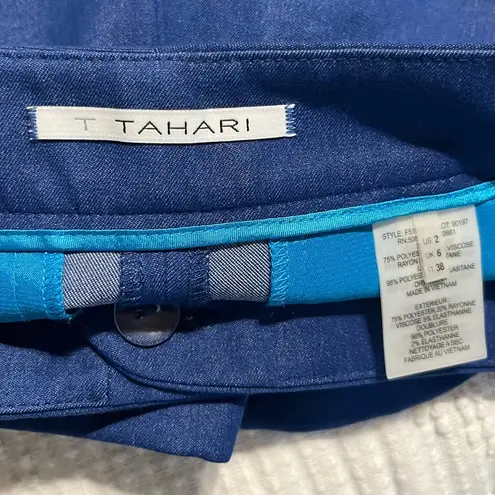 T Tahari  Royal Blue Dress Shorts Womens 2