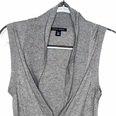 Banana Republic  Sleeveless Collared Cardigan Sweater Vest PS Grey NWOT