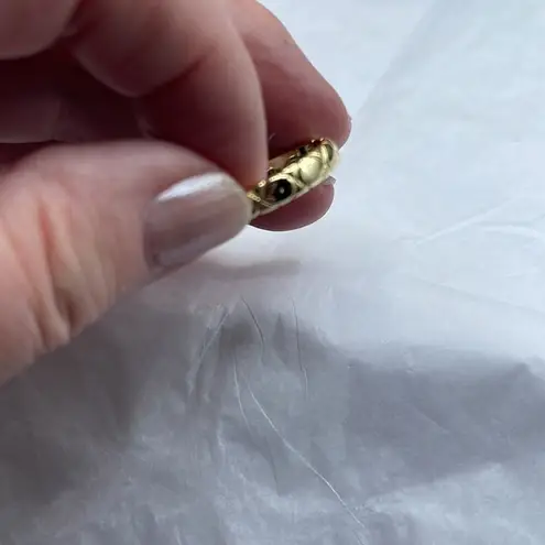 14K plated sterling silver size 8 simple X pattern ring. Gold