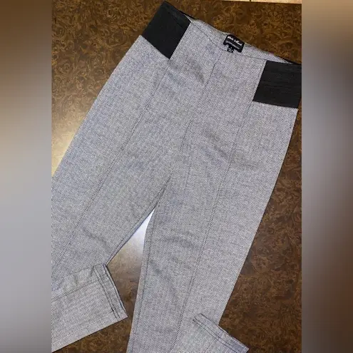 White Mark Couture Collection Jacquard Slim Pants