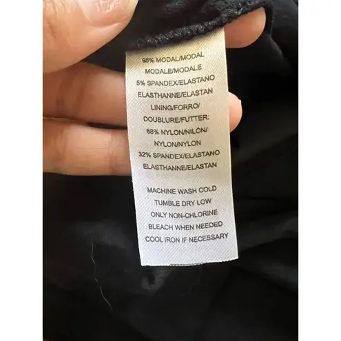 Lysse Top Womens Size Small Black Scoop Neck Drape Long Sleeve Pullover Tunic