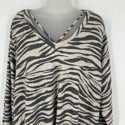 LNA Zebra Print V-Neck Long Sleeve Top Made In California Size 3X loungewear